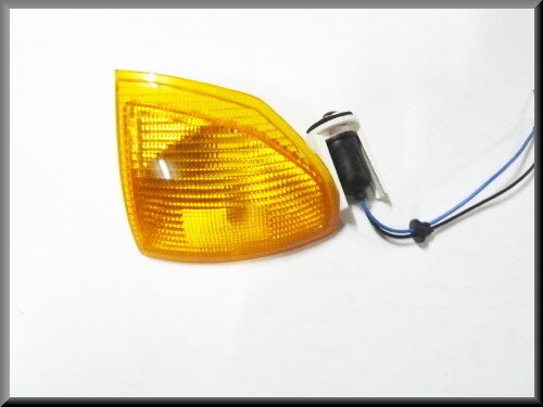 Front left blinker Alfa Romeo 33 1983-1990.